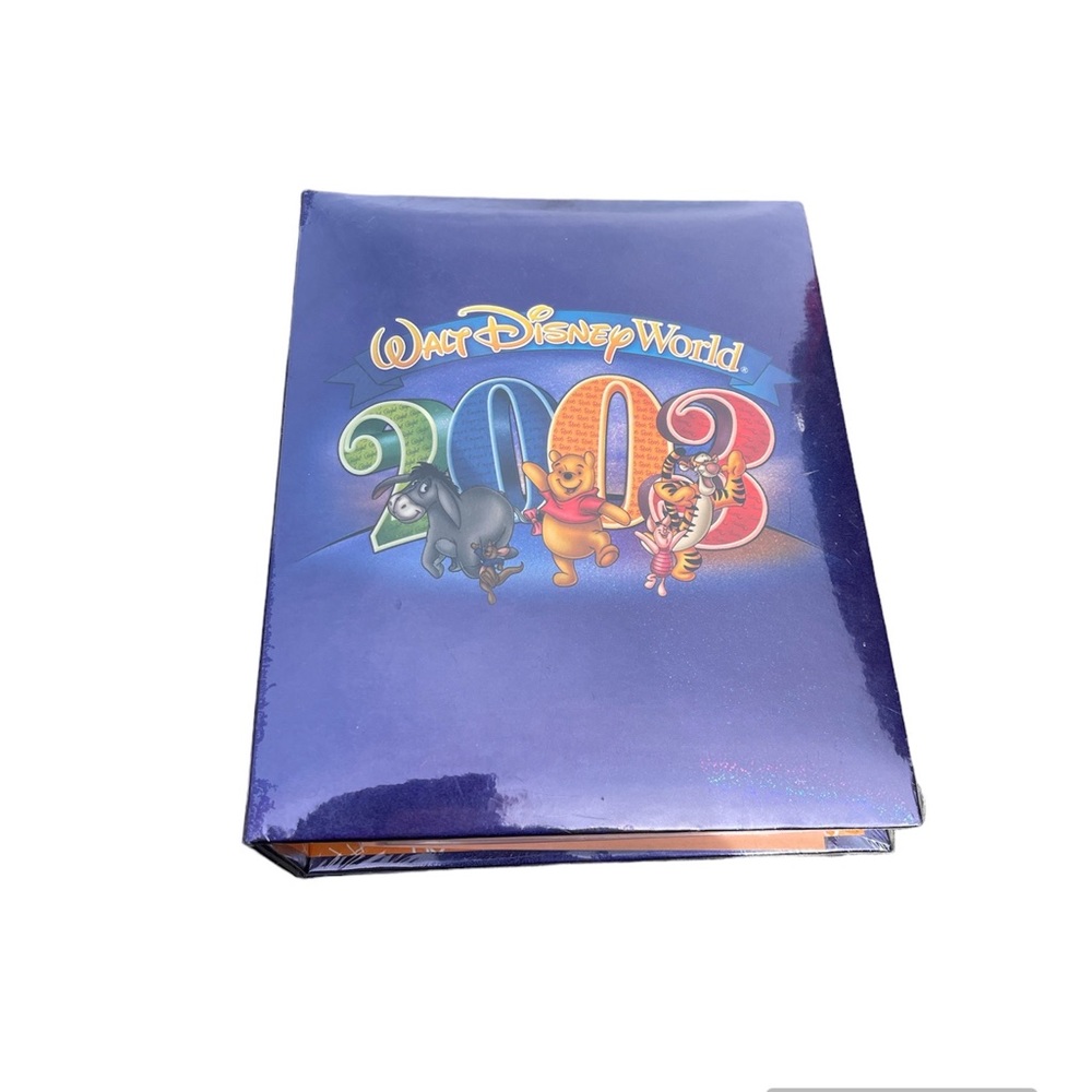 Walt Disney World 2003 Winnie The Pooh Photo Picture Album 47 Pages